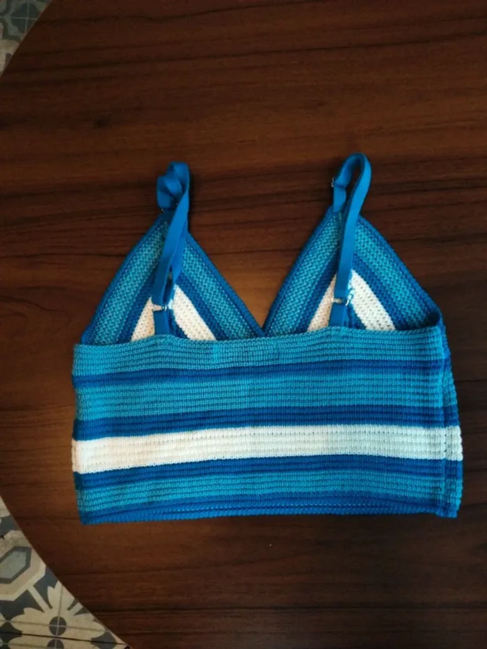 Crop top bleu FB Sister Knitwear taille L - photo numéro 5