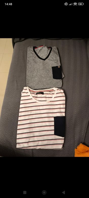 Deux tee shirt homme taille M