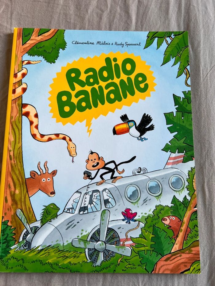 Radio banane - École des loisirs