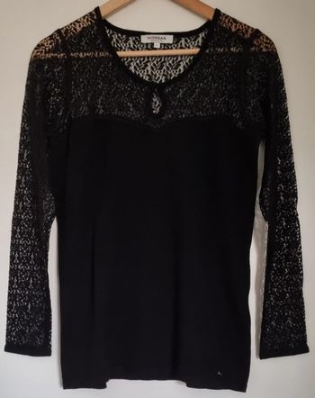 Pull noir manches longues