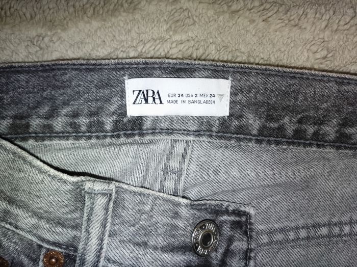 Jean droit Zara - photo numéro 4