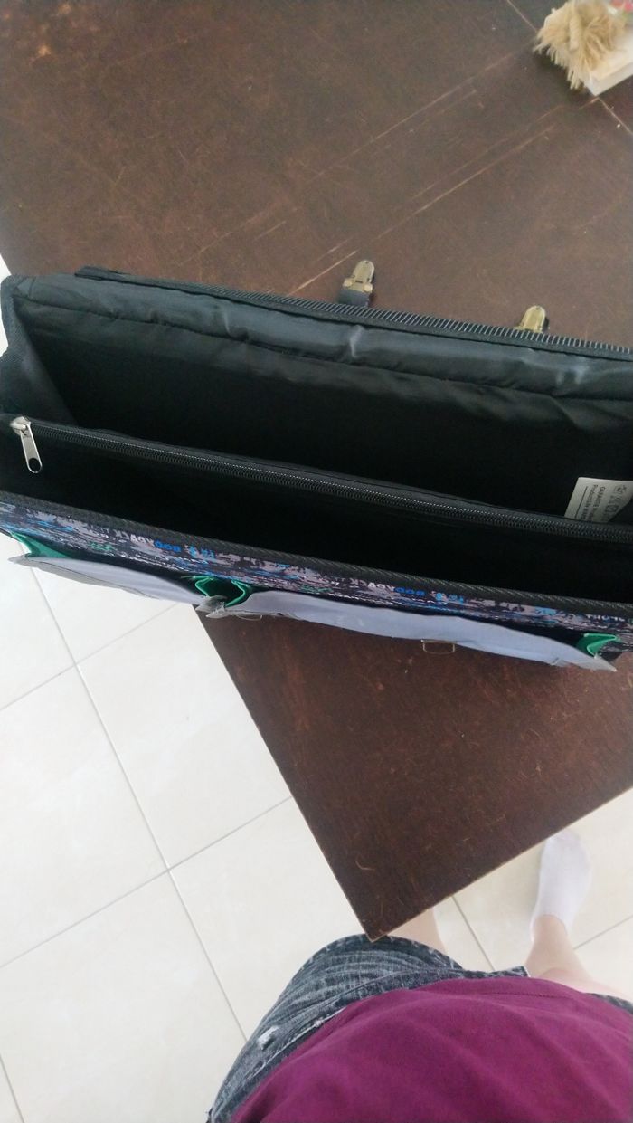 Cartable dinosaure - photo numéro 4