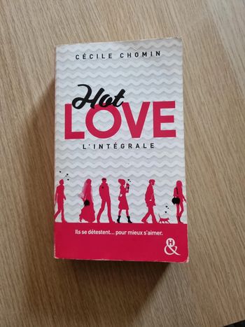 Hot Love intégrale  de Cécile Chomin