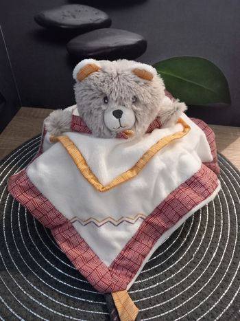 Peluche doudou ours sauthon