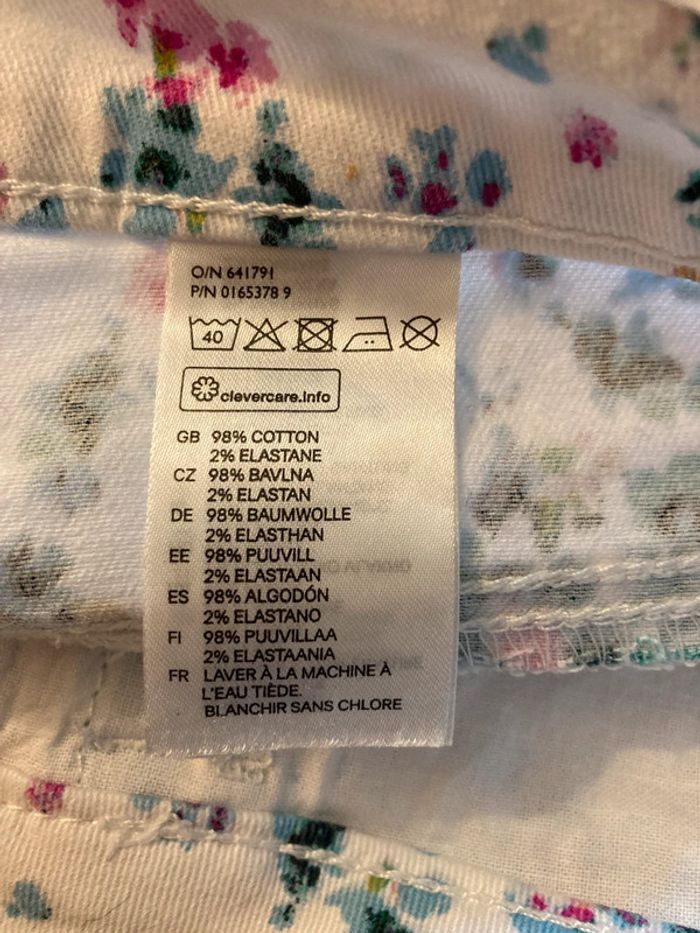 Mini short jean imprimé petites fleurs - photo numéro 5