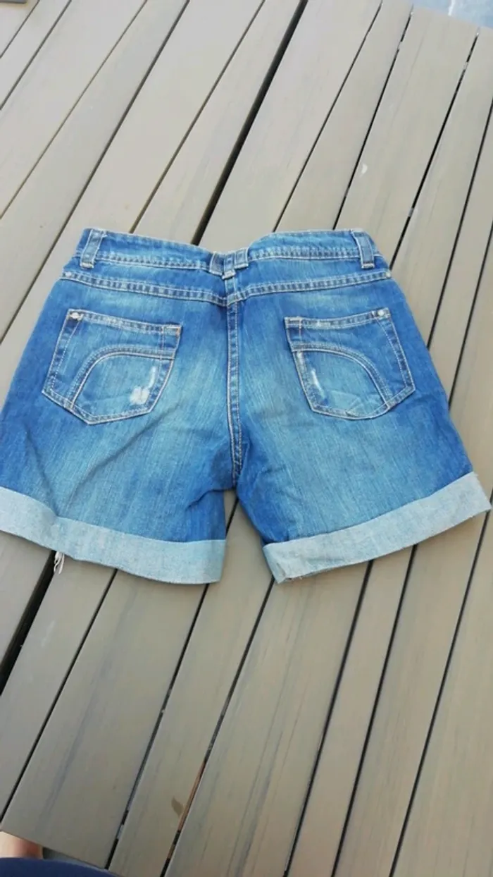 Short troué pimkie - photo numéro 2
