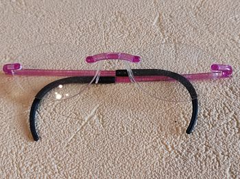 Monture lunettes rose