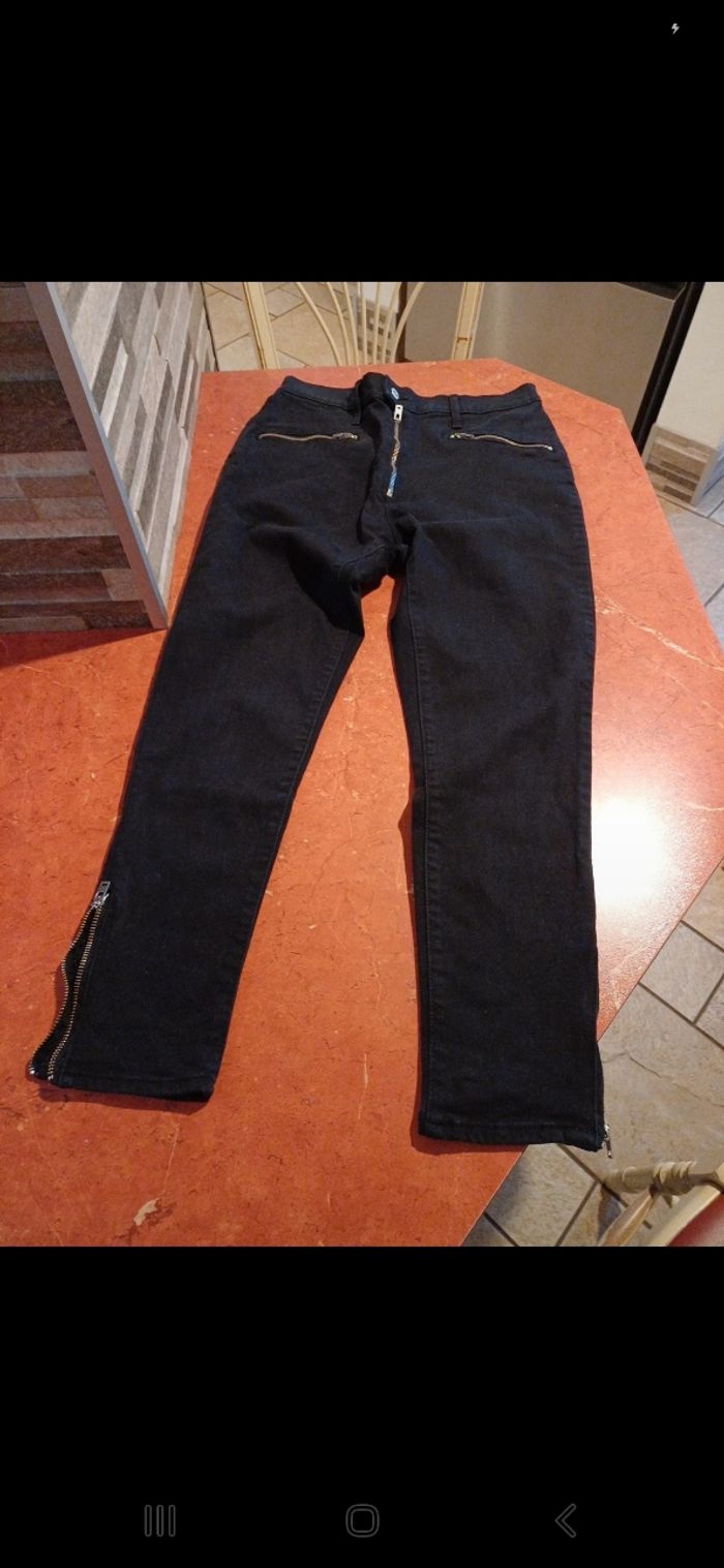 Jean Levis femme taille 40 - photo numéro 2