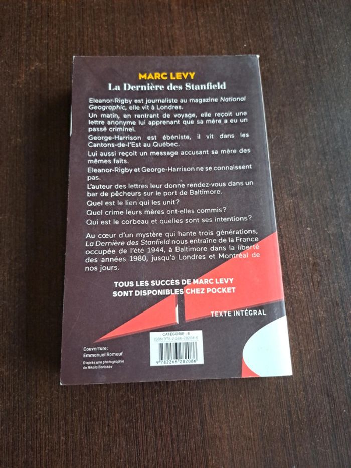 Livre La dernière des Stanfield de Marc Lévy - photo numéro 2