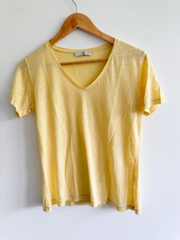T-shirt manches courtes col V jaune NVY taille 36 S en lin