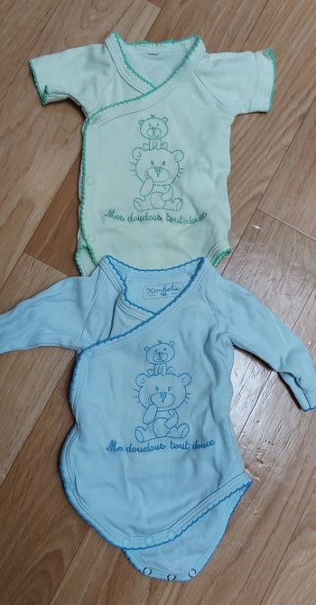 Lot de 2 bodys 1 mois