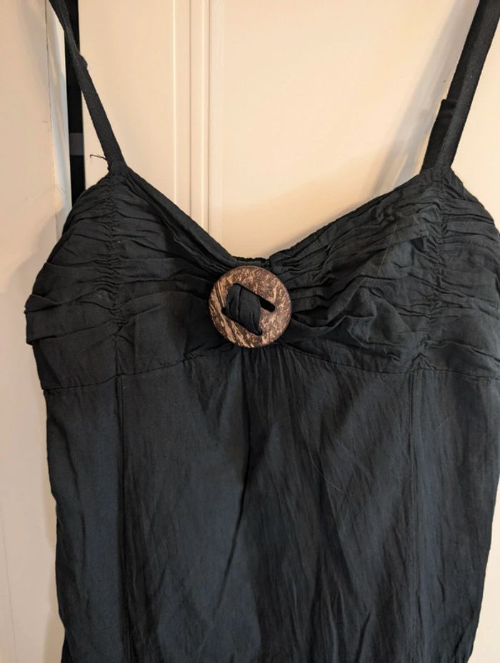 Robe noire - photo numéro 3