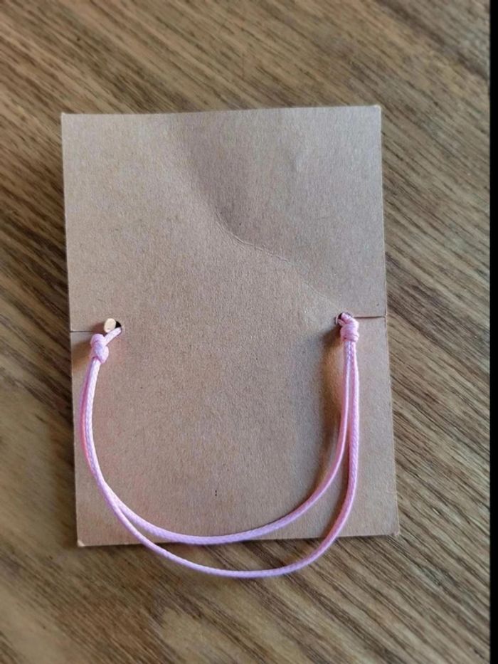 Bracelet vœu Make a Wish – Cordon rose & cœur doré – Bijou porte-bonheur minimaliste - photo numéro 3