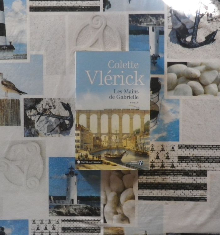 Les mains de Gabrielle de Colette Vlérick Ed. Presses de la Cité