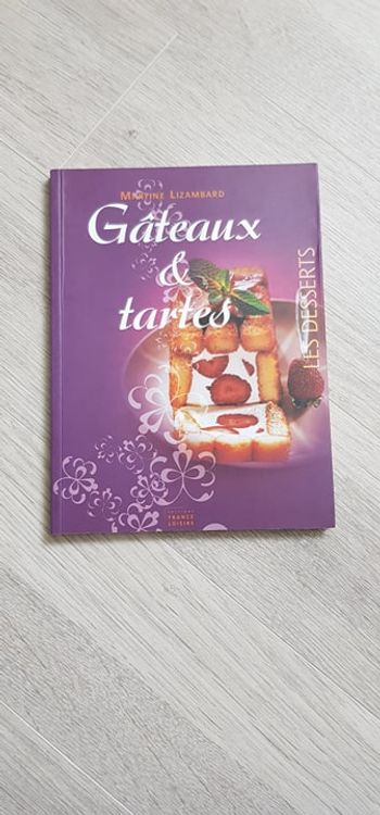 Livre de cuisine "Gâteaux et tartes"