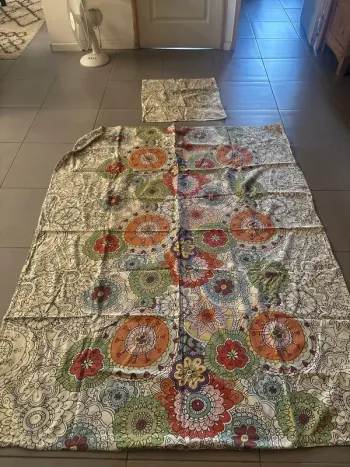 Draps housse fleuri