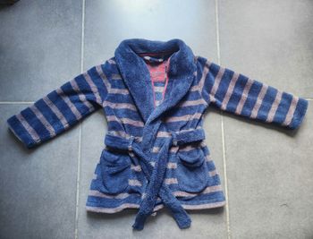 Robe de chambre taille 3 /4 ans