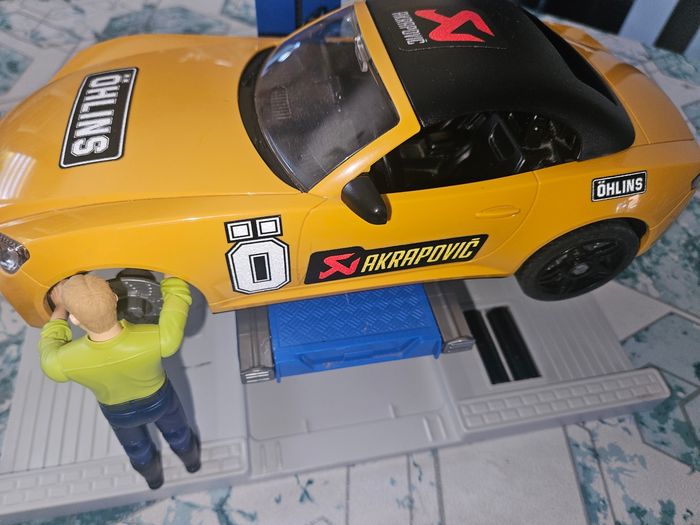 Atelier Bruder voiture et personnage tbe - photo numéro 5