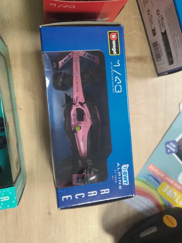 Lot de 5 voitures burago formule 1 1/43 - photo numéro 8