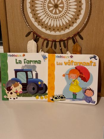 2 livres bébé minimagiers la ferme les vêtements  