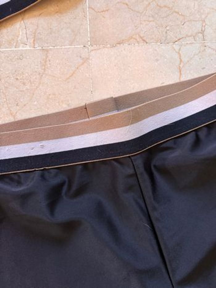Ensemble sport Hugo Boss 12 ans - photo numéro 3