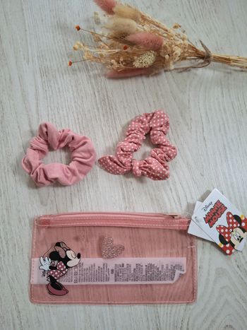 Trousse Minnie Disney rose pailletée avec élastiques chouchou Neuve avec étiquette