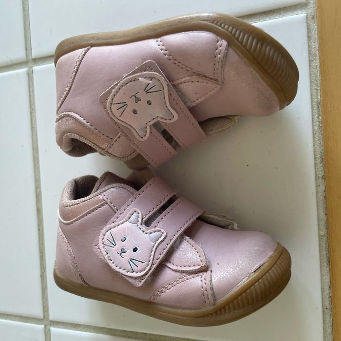 Chaussures rose - photo numéro 3