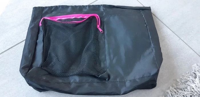 Pochette avec matelas a langer - photo numéro 2