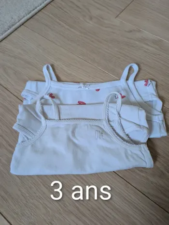 Lot de 2 bodies débardeur 3 ans