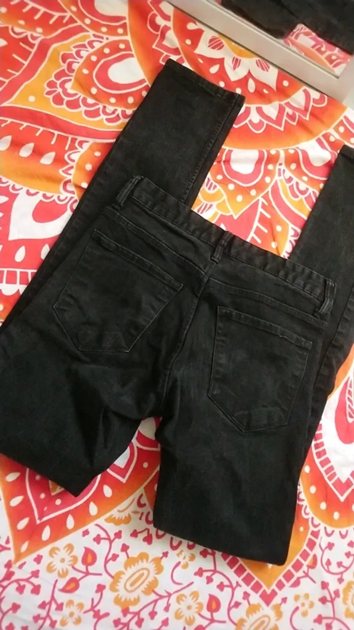 Jean noir skinny fit, Kiabi taille 36 - photo numéro 3