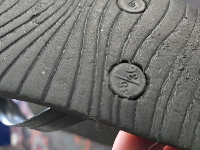 claquette taille 35 /36 - photo numéro 4