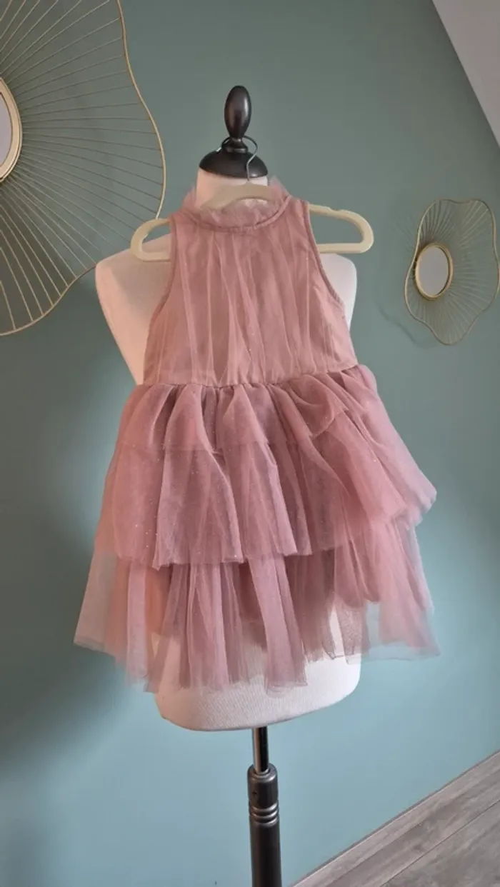 Robe événement fille T. 3ans