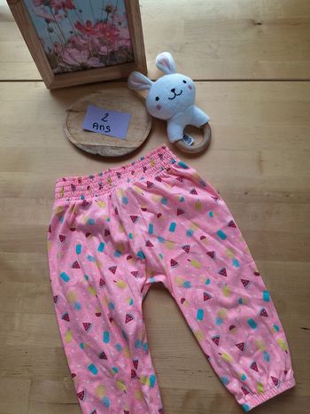 Sarouel pour fille taille 24 mois très bon état