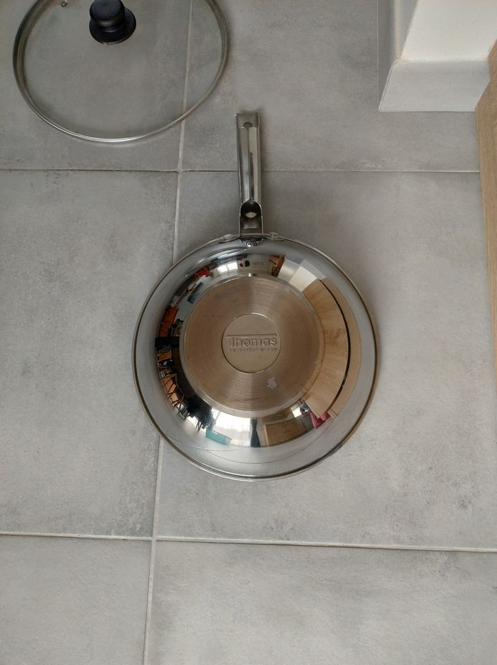 Wok avec couvercle - photo numéro 4