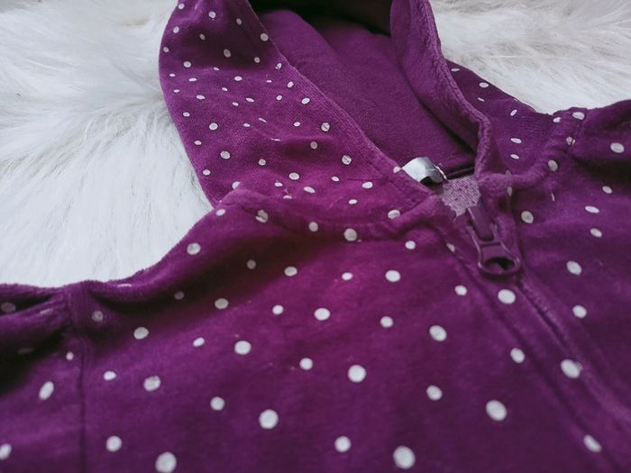 Sweat à capuche en velours prune à pois 23 mois N*020 - photo numéro 2