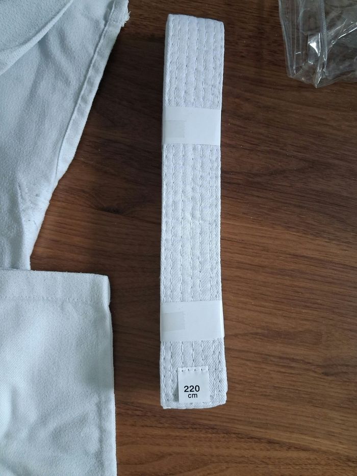 Kimono 140 cm - photo numéro 3