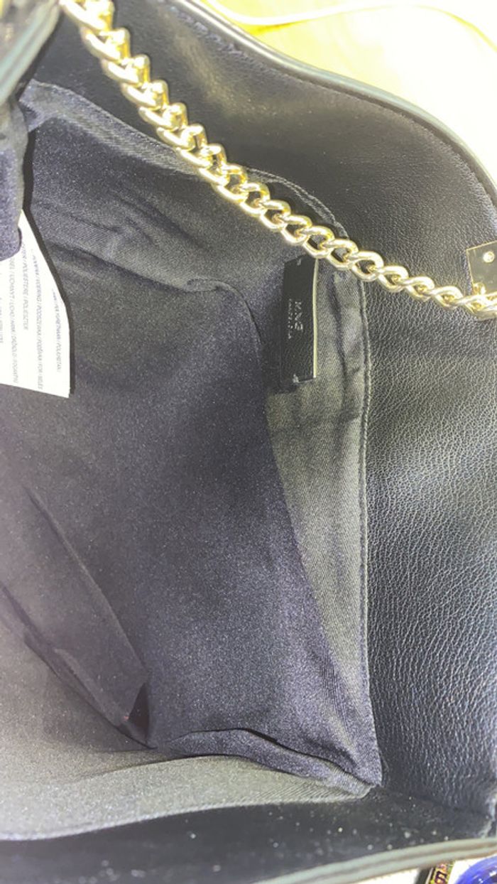 Sac cuir noir avec chaîne dorée Mango - photo numéro 3