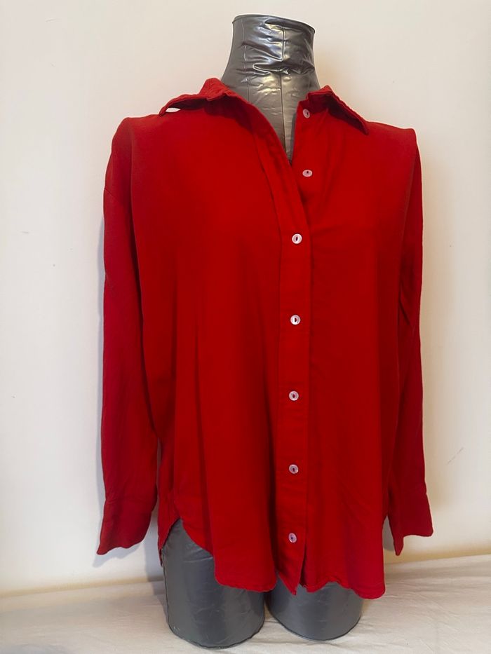 Chemise rouge