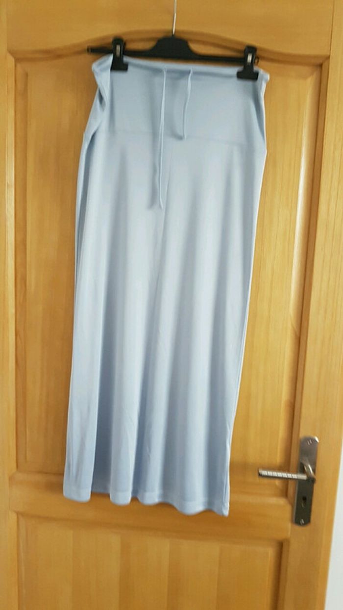 Jupe longue bleu ciel