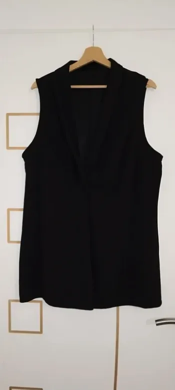 Blazer sans manche femme noire