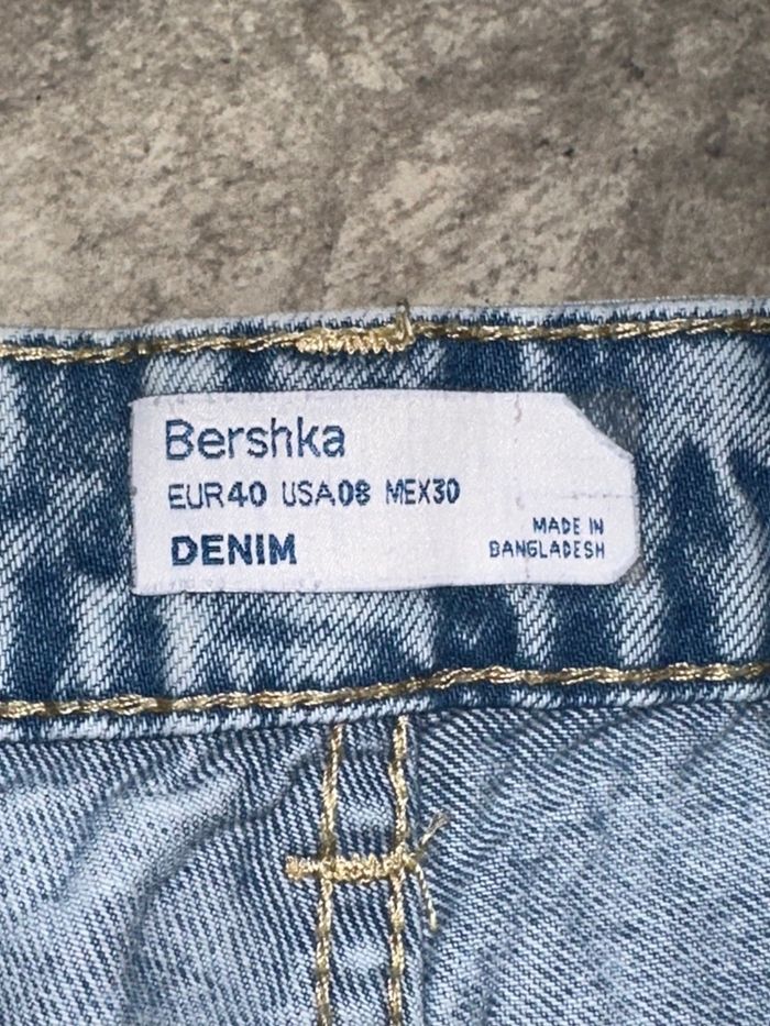 Jeans Mom Bershka taille 40 - photo numéro 2