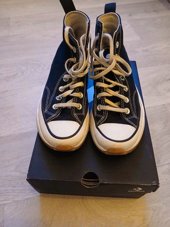 Converse baskets run star hike