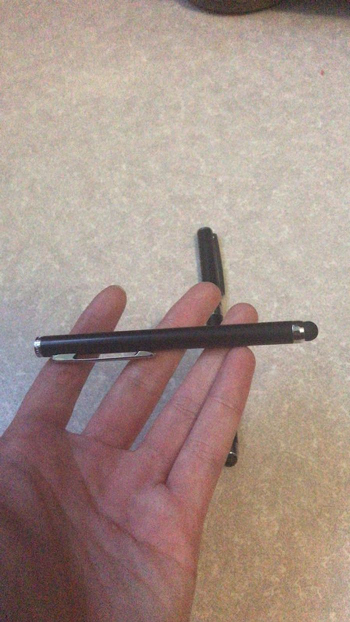 Lots de 2 stylos pour écran tactile - photo numéro 2