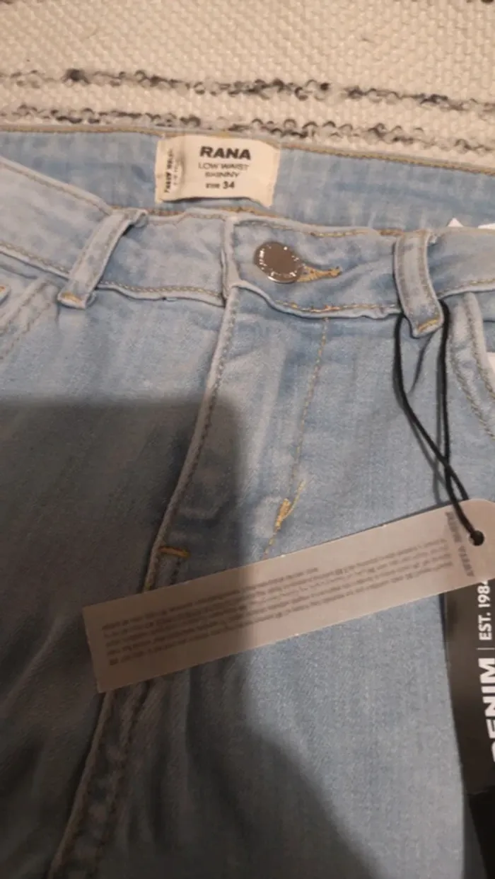 Jean slim neuf avec etiquette RANA denim - photo numéro 3
