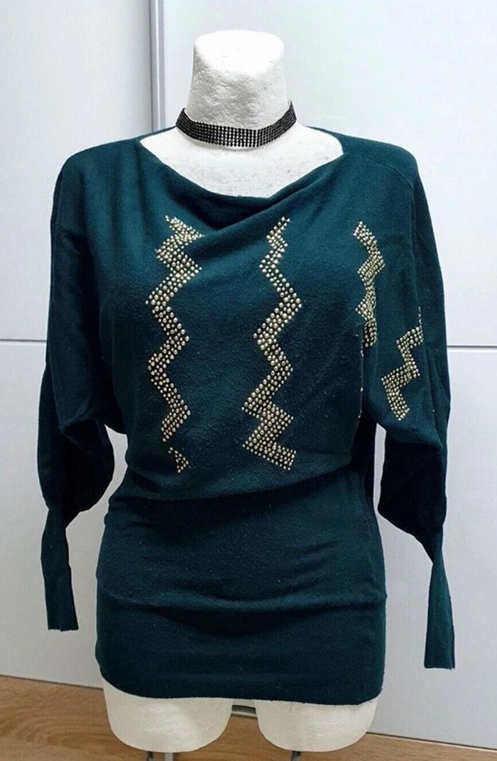 Beau pull vert manches chauve souris et strass T: 40 - photo numéro 3