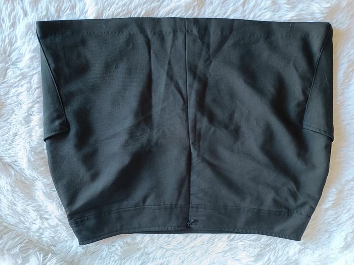 Jupe courte à poches T. 44 Yessica - photo numéro 4