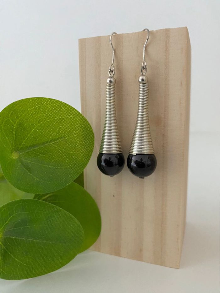 Boucles d’oreilles pendantes - Modèle Vintage - Noir et Argenté