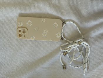 Coque iPhone 13