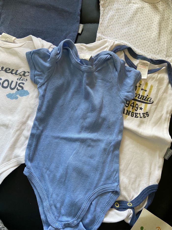 Lot de 5 bodies manches courtes - photo numéro 7