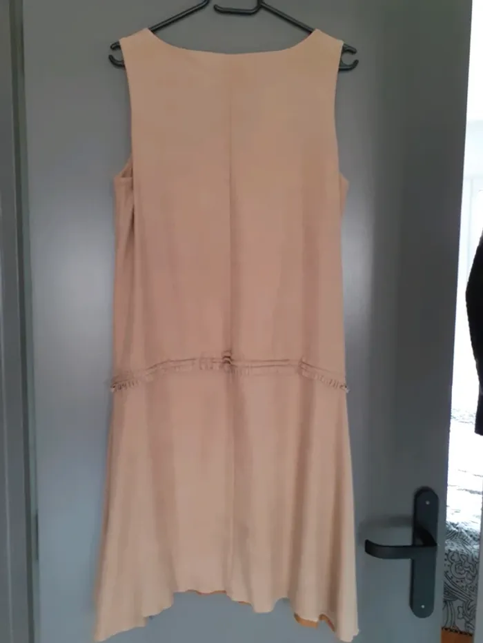 Robe neuve - photo numéro 2